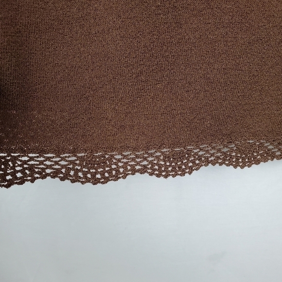 Sag Harbor sz M crocheted hem lightweight sweater - Picture 9 of 9